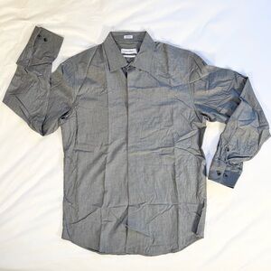 Calvin Klein Men’s Gray Modern Fit Dress Shirt